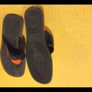 Gucci Shoes - Men’s GUCCI thongs Gucci Shoes - Men’s GUCCI thongs